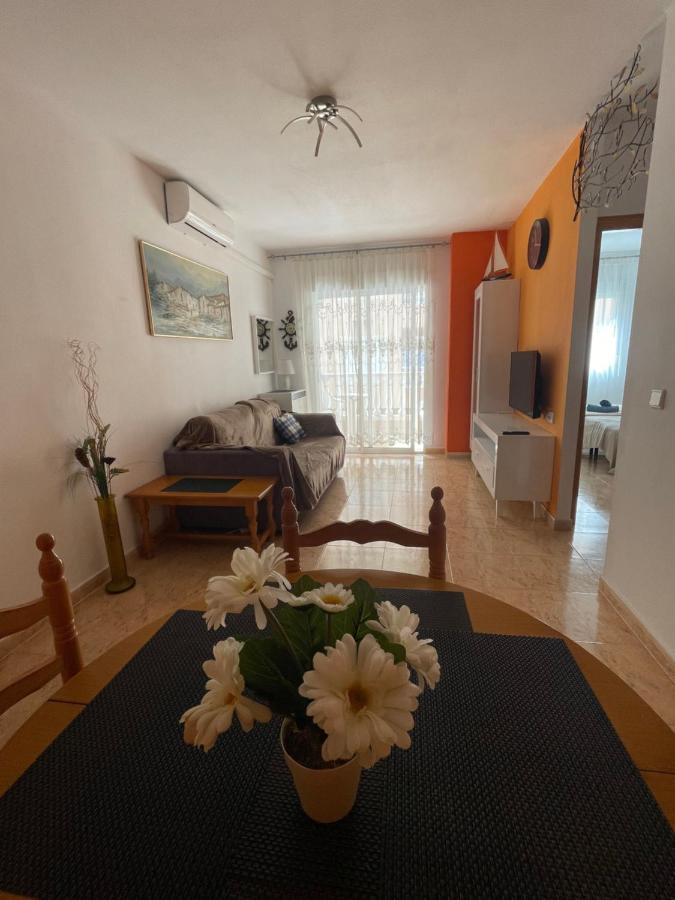 Apartment Goya Torrevieja Dış mekan fotoğraf