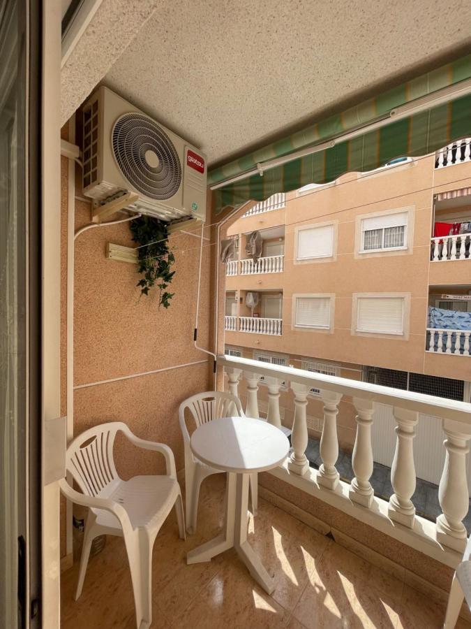 Apartment Goya Torrevieja Dış mekan fotoğraf
